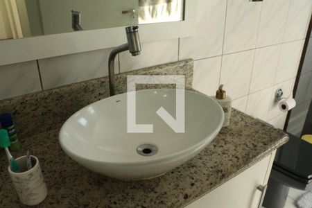 Casa para alugar com 102m², 3 quartos e sem vagaBanheiro