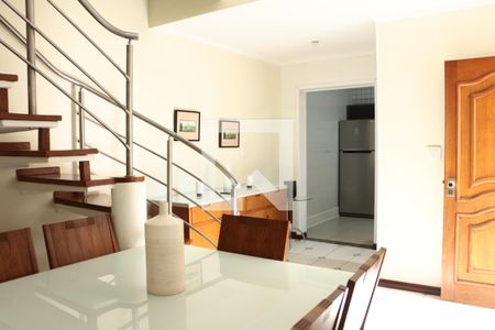 Sala de casa para alugar com 3 quartos, 102m² em Maranhão, São Paulo