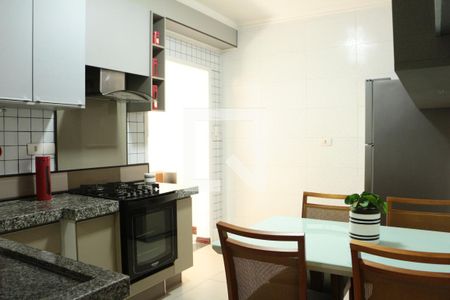 Casa para alugar com 102m², 3 quartos e sem vagaCozinha