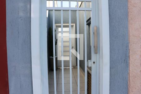 Casa para alugar com 102m², 3 quartos e sem vagaFachada e porta