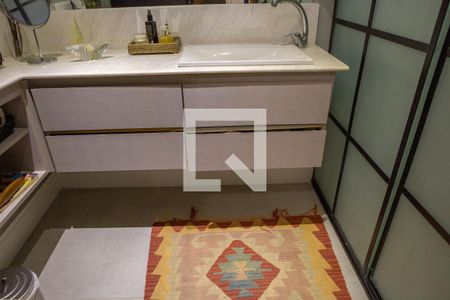 Apartamento à venda com 130m², 2 quartos e 1 vaga Apartamento à venda com 130m², 2 quartos e 1 vagaBanheiro Social