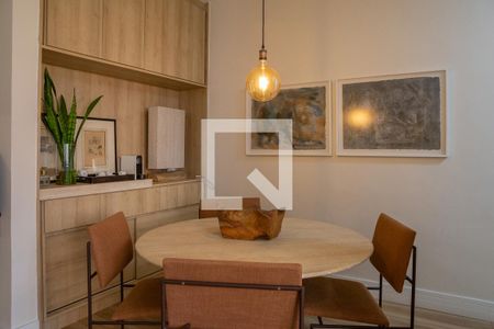 Sala de apartamento à venda com 2 quartos, 130m² em Perdizes, São Paulo