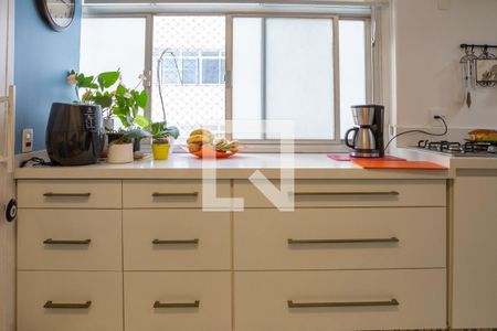 Apartamento à venda com 130m², 2 quartos e 1 vaga Apartamento à venda com 130m², 2 quartos e 1 vagaCozinha