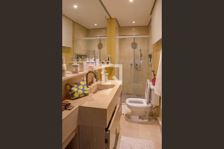 Apartamento à venda com 130m², 2 quartos e 1 vaga Apartamento à venda com 130m², 2 quartos e 1 vagaBanheiro da Suíte