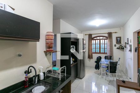 Copa e Cozinha de casa à venda com 3 quartos, 220m² em Jaqueline, Belo Horizonte