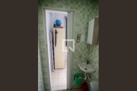 Apartamento à venda com 250m², 4 quartos e 2 vagasBanheiro de Serviço