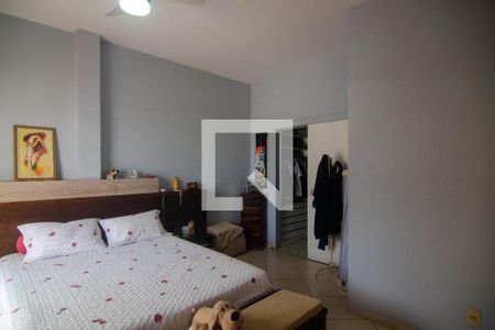 Apartamento à venda com 250m², 4 quartos e 2 vagasQuarto 1