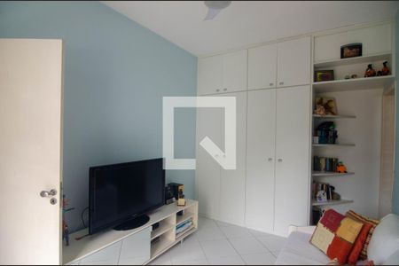 Apartamento à venda com 250m², 4 quartos e 2 vagasQuarto 2