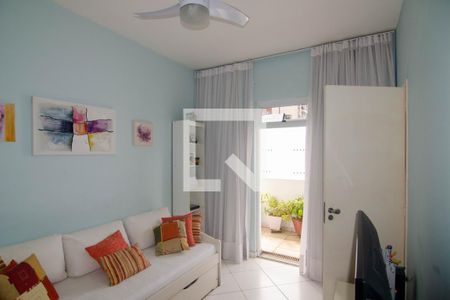 Apartamento à venda com 250m², 4 quartos e 2 vagasQuarto 2