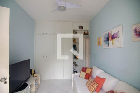 Apartamento à venda com 250m², 4 quartos e 2 vagasQuarto 2