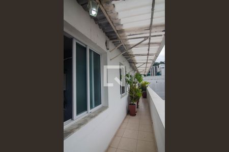 Apartamento à venda com 250m², 4 quartos e 2 vagasVaranda