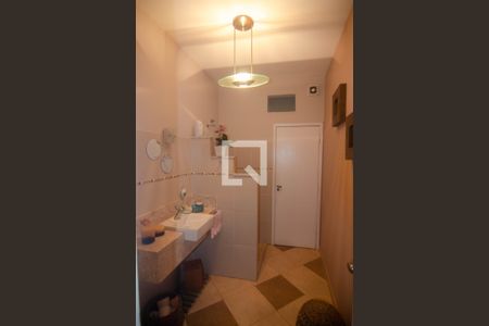 Apartamento à venda com 250m², 4 quartos e 2 vagasBanheiro Social