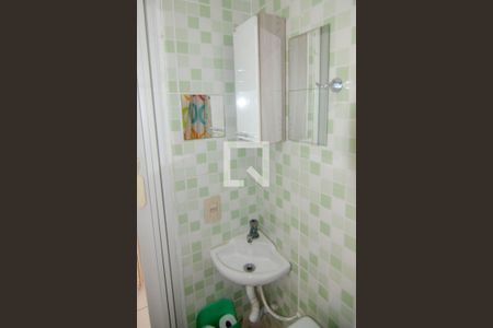 Apartamento à venda com 250m², 4 quartos e 2 vagasBanheiro de Serviço