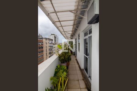 Apartamento à venda com 250m², 4 quartos e 2 vagasVaranda