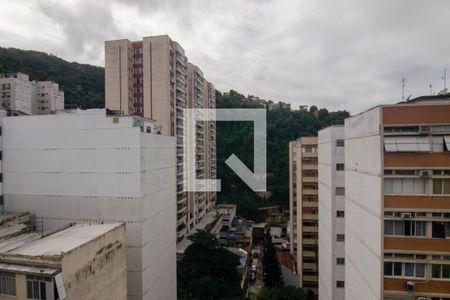 Apartamento à venda com 250m², 4 quartos e 2 vagasVaranda