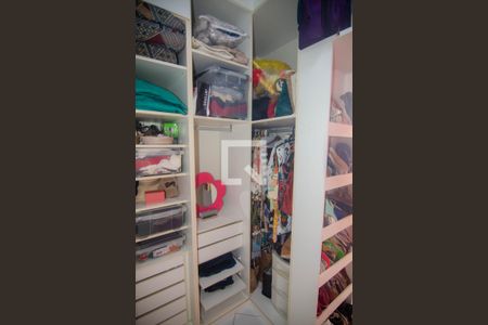 Apartamento à venda com 250m², 4 quartos e 2 vagasCloset do Quarto 2