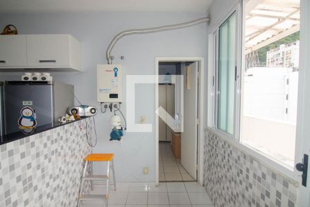 Apartamento à venda com 250m², 4 quartos e 2 vagasÁrea de Serviço