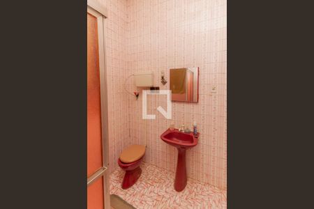 Casa à venda com 300m², 2 quartos e sem vagaBanheiro