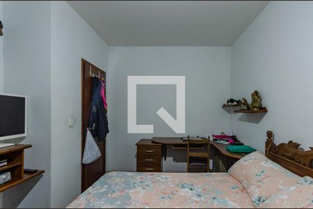 Casa à venda com 220m², 3 quartos e 2 vagas Casa à venda com 220m², 3 quartos e 2 vagasQuarto 1