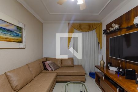 Sala de TV de casa à venda com 3 quartos, 220m² em Santa Monica, Belo Horizonte