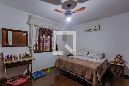 Casa à venda com 220m², 3 quartos e 2 vagas Casa à venda com 220m², 3 quartos e 2 vagasQuarto 3