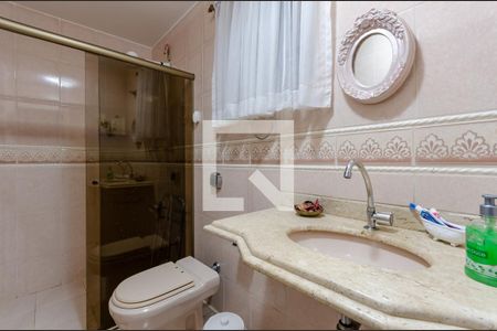 Casa à venda com 220m², 3 quartos e 2 vagas Casa à venda com 220m², 3 quartos e 2 vagasBanheiro social 1