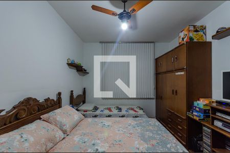 Casa à venda com 220m², 3 quartos e 2 vagas Casa à venda com 220m², 3 quartos e 2 vagasQuarto 1