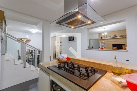 Casa à venda com 220m², 3 quartos e 2 vagas Casa à venda com 220m², 3 quartos e 2 vagasCozinha