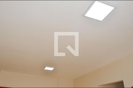 Detalhe Sala de apartamento à venda com 2 quartos, 67m² em Vila Maria Eugênia, Campinas