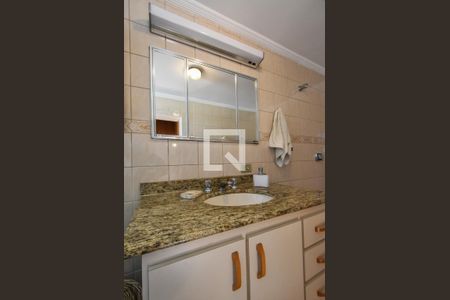Casa à venda com 149m², 3 quartos e 2 vagasBanheiro Suíte 01