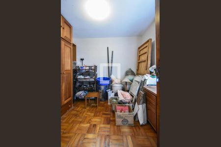 Casa à venda com 149m², 3 quartos e 2 vagasQuarto de Serviços 