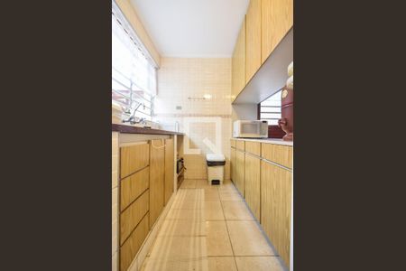 Casa à venda com 149m², 3 quartos e 2 vagasCozinha 