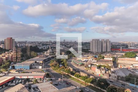 Vista de apartamento à venda com 2 quartos, 42m² em Sítio da Figueira, São Paulo