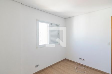 Apartamento para alugar com 141m², 3 quartos e 2 vagas Apartamento para alugar com 141m², 3 quartos e 2 vagasQuarto 2