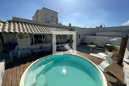 Apartamento à venda com 169m², 2 quartos e 2 vagasCobertura