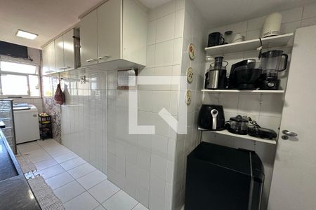 Apartamento à venda com 169m², 2 quartos e 2 vagasCozinha