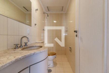 Banheiro Social de apartamento para alugar com 2 quartos, 73m² em Itaim Bibi, São Paulo