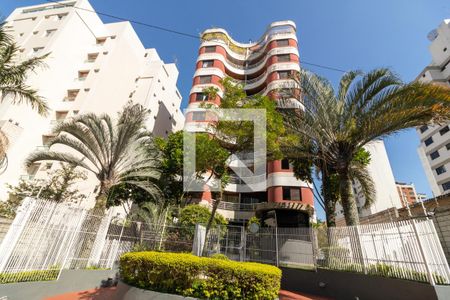 Apartamento à venda com 70m², 1 quarto e 2 vagasFachada