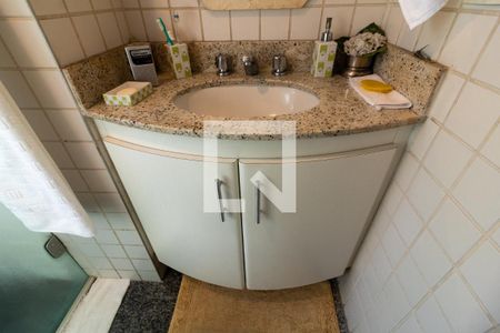 Apartamento à venda com 70m², 1 quarto e 2 vagasBanheiro