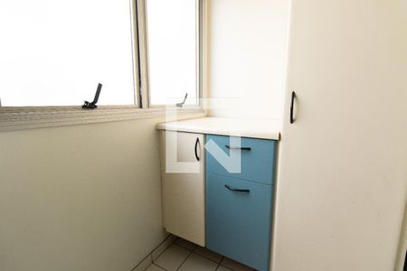 Apartamento para alugar com 50m², 2 quartos e 1 vagaÁrea de Serviço