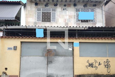 Casa para alugar com 153m², 4 quartos e 2 vagas Casa para alugar com 153m², 4 quartos e 2 vagasFachada