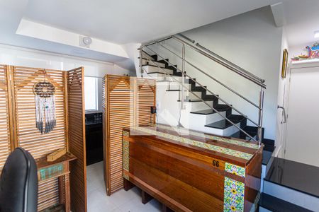 Sala de apartamento à venda com 1 quarto, 44m² em Funcionários, Belo Horizonte