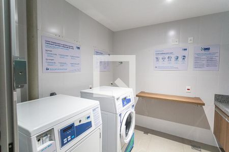 Apartamento à venda com 44m², 1 quarto e 2 vagas Apartamento à venda com 44m², 1 quarto e 2 vagasLavanderia