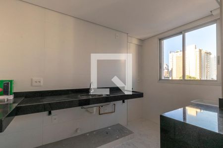 Cozinha de apartamento à venda com 2 quartos, 64m² em Santo Agostinho, Belo Horizonte