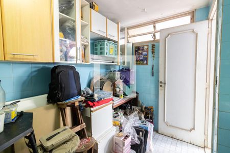 Casa à venda com 218m², 3 quartos e 2 vagasÁrea de Serviço