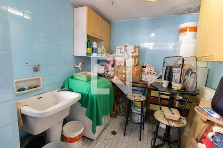 Casa à venda com 218m², 3 quartos e 2 vagasÁrea de Serviço