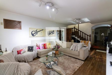 Sala 1 de casa à venda com 3 quartos, 218m² em Vila Congonhas, São Paulo