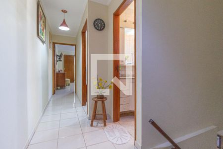 Corredor de casa à venda com 3 quartos, 113m² em Veloso, Osasco