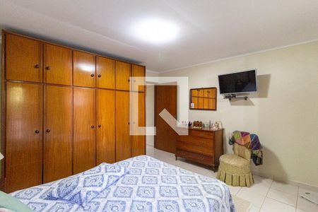 Casa à venda com 113m², 3 quartos e 5 vagasSuíte