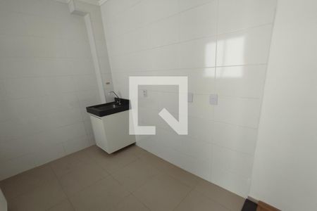 Apartamento para alugar com 45m², 2 quartos e 1 vaga Apartamento para alugar com 45m², 2 quartos e 1 vagaCozinha - Lavanderia